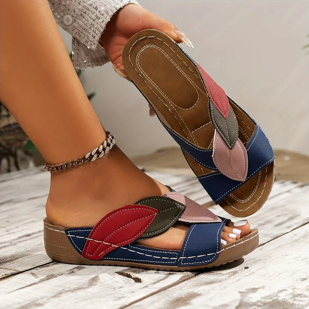 Solveig™ – Klapki Slip-On