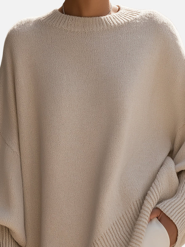Anne | Miękki, oversize'owy poncho-pulower z dzianiny