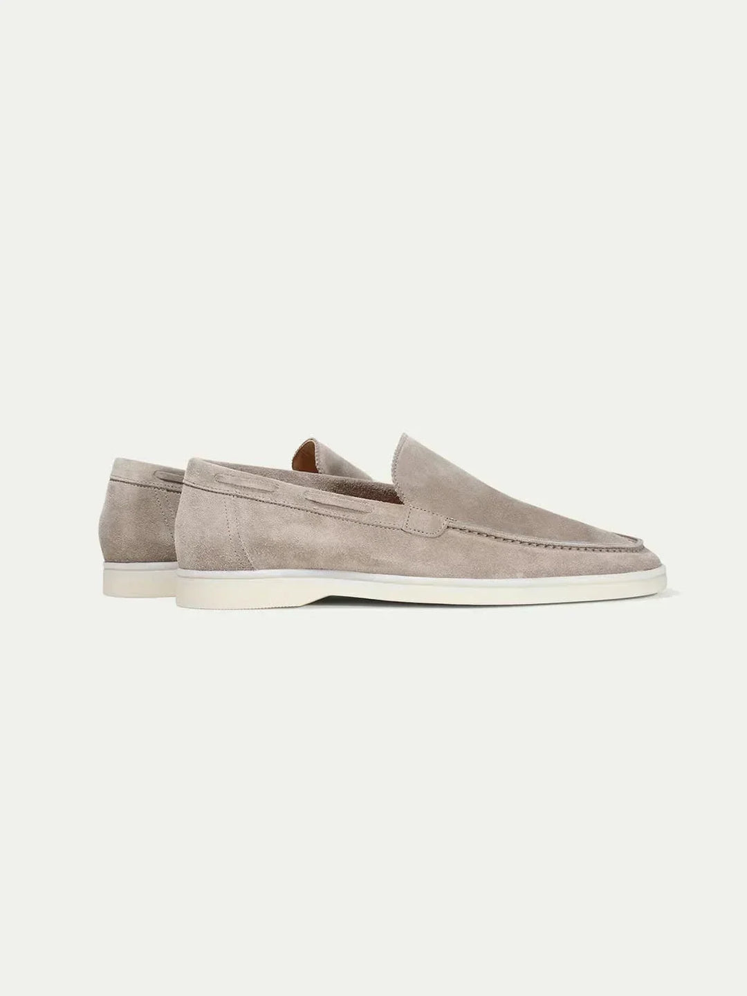 Klasyczne zamszowe loafersy Jasnoszare
