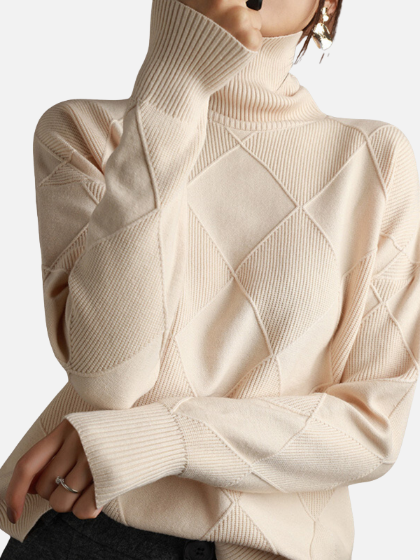 Susanne | Sweter z golfem w romby
